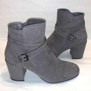 Madden Girl ‘Rightonn’ Gray Heeled Booties